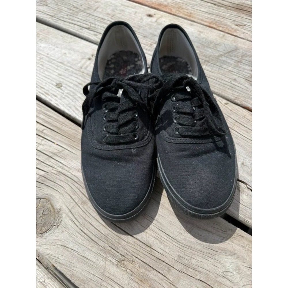 Canvas Lace Up